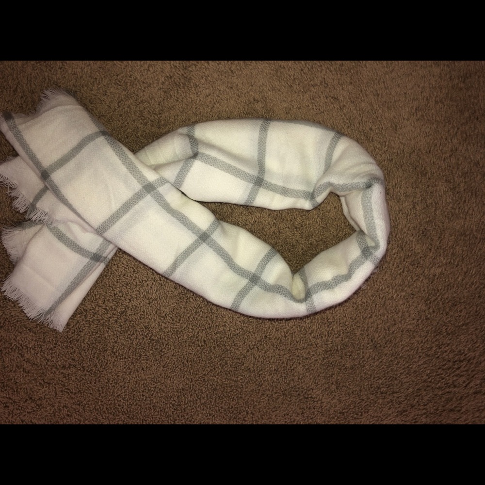Scarf